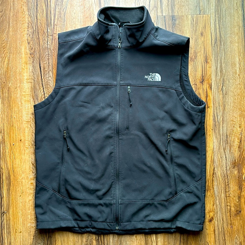 TNF softshell vest